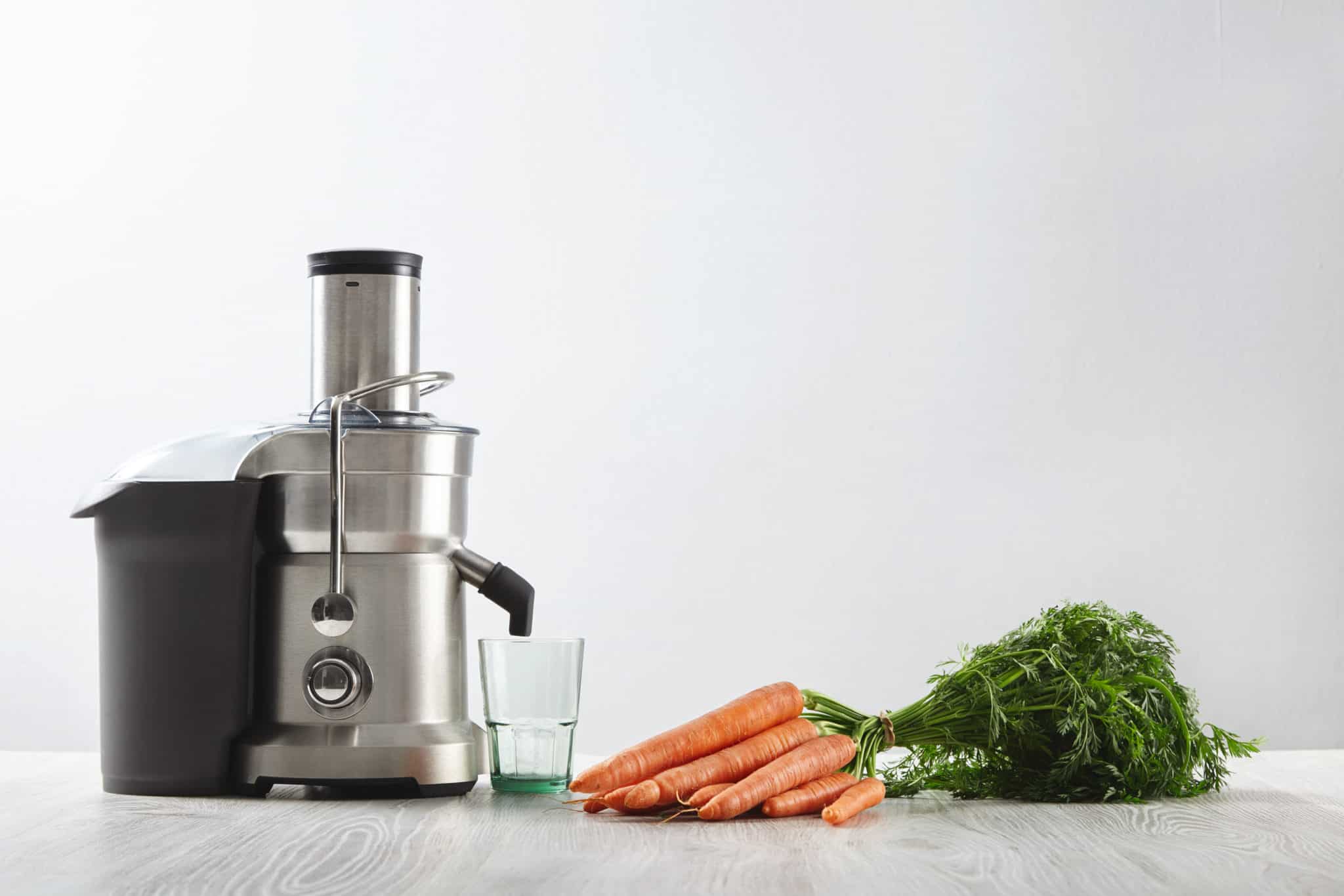 The Top Centrifugal Juicers on the Market in the 2020 [8 Best] juicer360